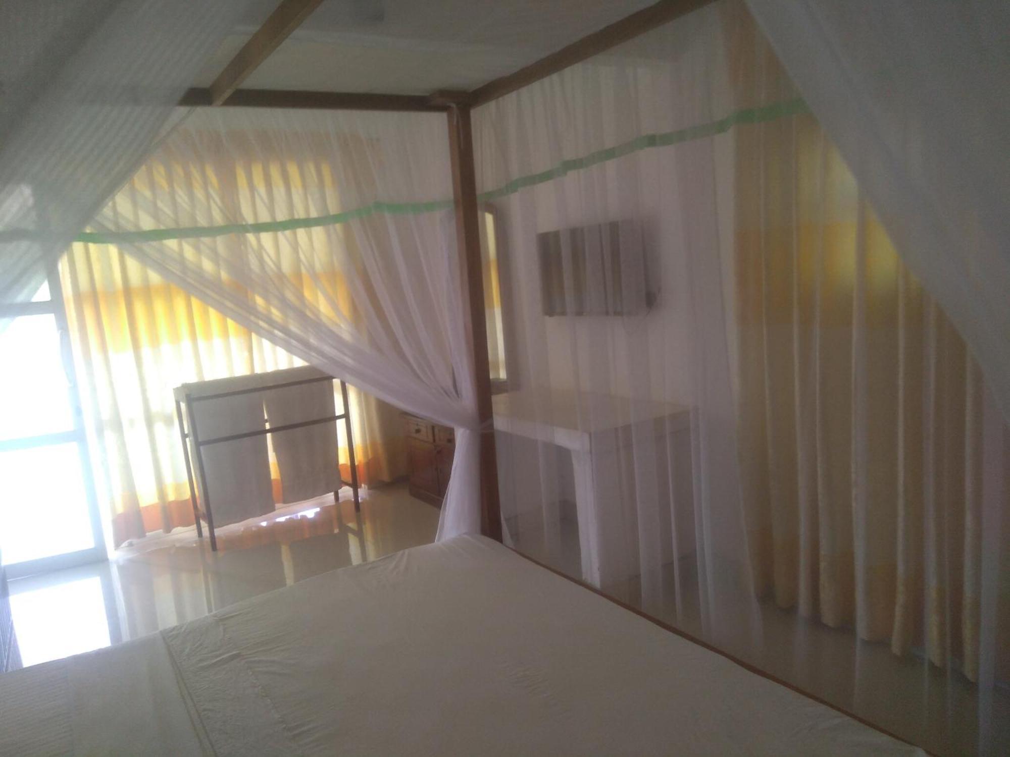 Sinharaja Hostel 114 Деніяя Номер фото